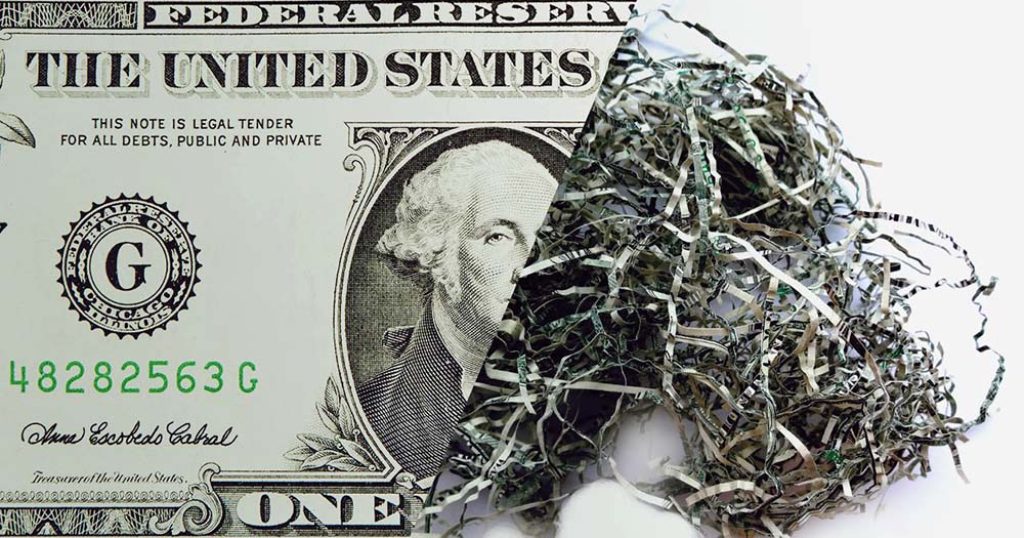 צמצום השימוש במזומן